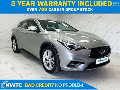 Infiniti Q30