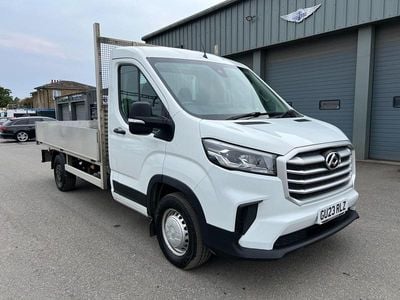 Maxus V90
