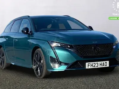 Used Peugeot 308 SW Premium 179 HP (131 kW) 2022 Blue Estate