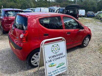 Nissan Pixo