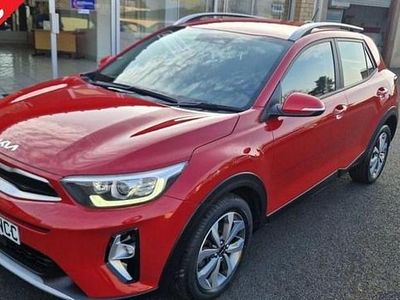 Used Kia Stonic 99 HP (72 kW) 2022 Red SUV