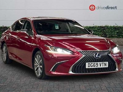 Red Used 2019 Lexus ES300H Sedan | £19,350 (Fair price)
