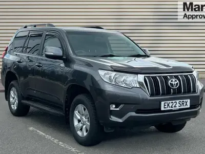 Usado Toyota Land Cruiser Active 204 HP (150 kW) 2022 Cinzento