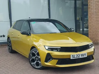 Gebraucht Vauxhall Astra Ultimate 130 PS (95 kW) 2022 Gelb Kleinwagen
