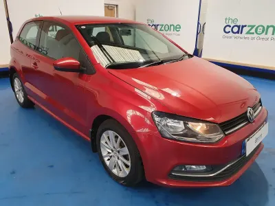 Used VW Polo SE 60 HP (44 kW) 2014 Red Hatchback
