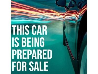 Used Ford Fiesta Zetec 82 HP (60 kW) 2014 Red Hatchback