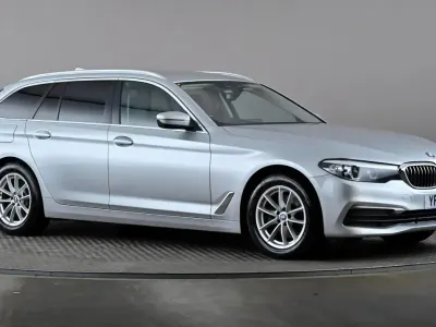Begagnad BMW 520 190 HK (139 kW) 2019 Silver Kombi
