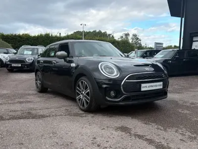 Used Mini Cooper S Clubman Exclusive 176 HP (129 kW) 2022 Midnight black ii Estate