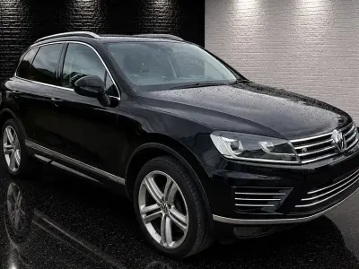 Used VW Touareg R-line Plus 262 HP (192 kW) 2017 Blue SUV