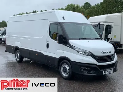 Used Iveco Daily 140 HP (102 kW) 2022 White Van