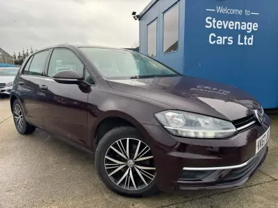 Second-hand VW Golf VII SE 125 CP (91 kW) 2017 Negru Hatchback