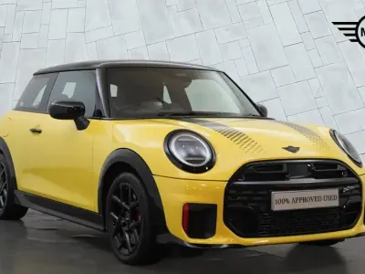 Used Mini John Cooper Works Hatch 228 HP (167 kW) 2025 Yellow Hatchback