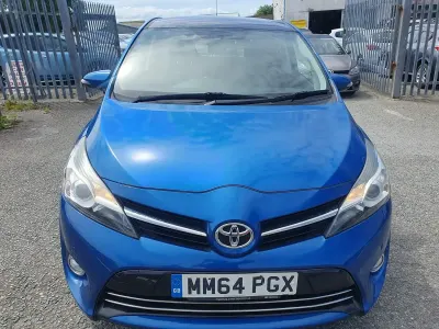 Used Toyota Verso Trend 2014 Blue MPV