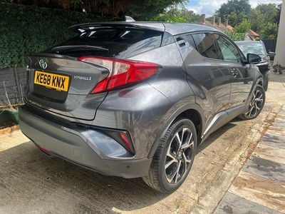 Toyota C-HR