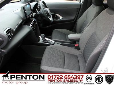 Used Toyota Yaris Cross Design 2023 White SUV