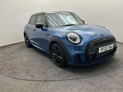 Used Mini Cooper Hatch 136 HP (100 kW) 2022 Blue Hatchback
