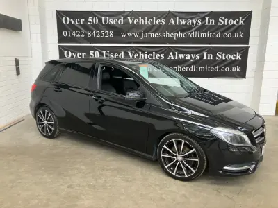 Used Mercedes B180 109 HP (80 kW) 2014 Black Hatchback