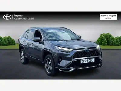 Begagnad Toyota RAV4 Design 2023 Grå SUV