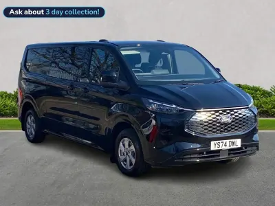 Begagnad Ford E-Transit 2024 Svart Van