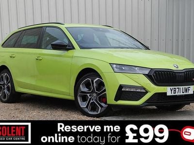 Used Skoda Octavia vRS 241 HP (177 kW) 2022 Green Estate