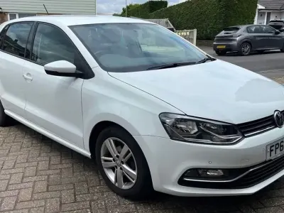 Używany VW Polo Match 75 KM (55 kW) 2016 Biały Hatchback