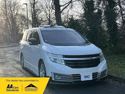 White Used 2011 Nissan Elgrand Premium Edition MPV | £7,489 (Good price)