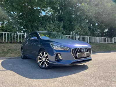 Used Hyundai i30 SE 120 HP (88 kW) 2018 Blue Hatchback