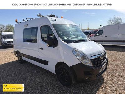 Second-hand Vauxhall Movano 130 CP (95 kW) 2018 Alb Monovolum