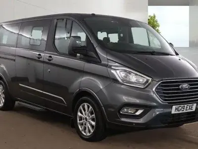 Used Ford Tourneo Custom Titanium 131 HP (96 kW) 2023 Van