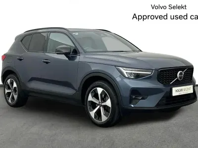 Used Volvo XC40 Plus 194 HP (142 kW) 2025 Blue SUV
