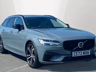 Used Volvo V90 Plus 350 HP (257 kW) 2022 Grey Estate