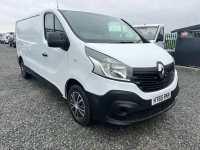 Used Renault Trafic Business 115 HP (84 kW) 2016 White MPV