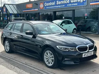 Used BMW 330e Comfort Edition 288 HP (211 kW) 2022