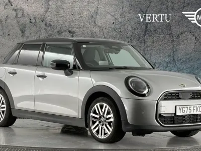 Used Mini Cooper S Hatch 201 HP (147 kW) 2025 Silver Hatchback