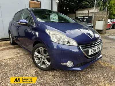 Used Peugeot 208 2014 Blue Hatchback