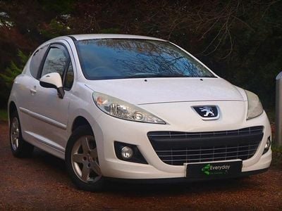 White Used 2011 Peugeot 207 Sportium Hatchback | £999 (Good price)