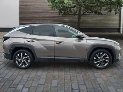 Usado Hyundai Tucson Premium 150 HP (110 kW) 2022 Castanho SUV