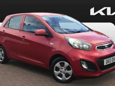 Used Kia Picanto 69 HP (50 kW) 2013 Red Hatchback