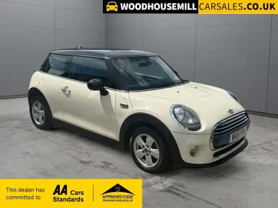 Used Mini Cooper D Hatch 116 HP (85 kW) 2015 White Hatchback