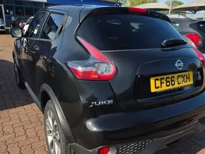 Used Nissan Juke N-Connecta 2017 Black pearl SUV