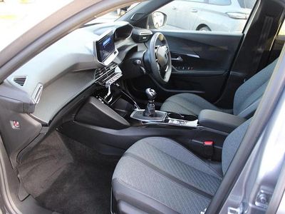 Used Peugeot 2008 Allure 129 HP (94 kW) 2024 Grey SUV