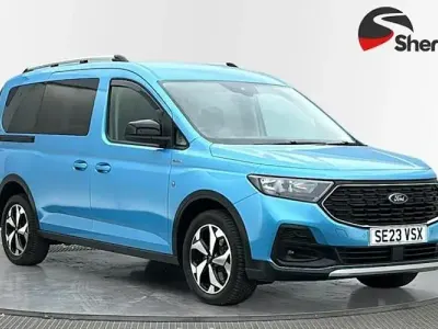 Used Ford Tourneo Connect Active 122 HP (89 kW) 2023 Blue MPV