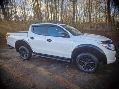 White Used 2019 Mitsubishi L200 Pickup | £20,995 (Fair price)