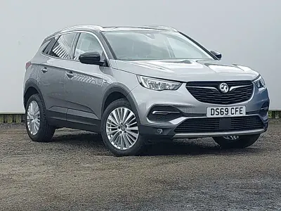 Used Vauxhall Grandland X Business Edition 130 HP (95 kW) 2020 Grey SUV