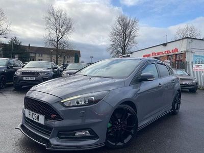 Used Ford Focus ST 185 HP (136 kW) 2017 Grey Hatchback