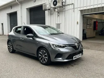 Used Renault Clio Evolution 145 HP (106 kW) 2023 Grey Hatchback