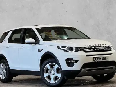 Used Land Rover Discovery Sport HSE 150 HP (110 kW) 2016 White SUV