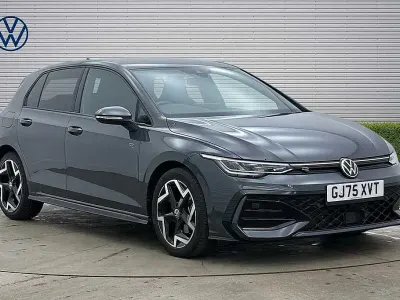 Used VW Golf VIII 150 HP (110 kW) 2025