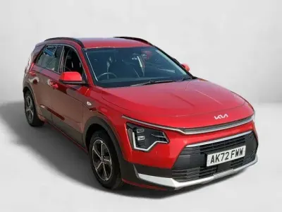 Used Kia Niro 141 HP (103 kW) 2022 Red SUV