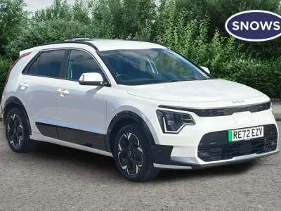 Used Kia e-Niro 150 kW (204 HP) 2022 White SUV